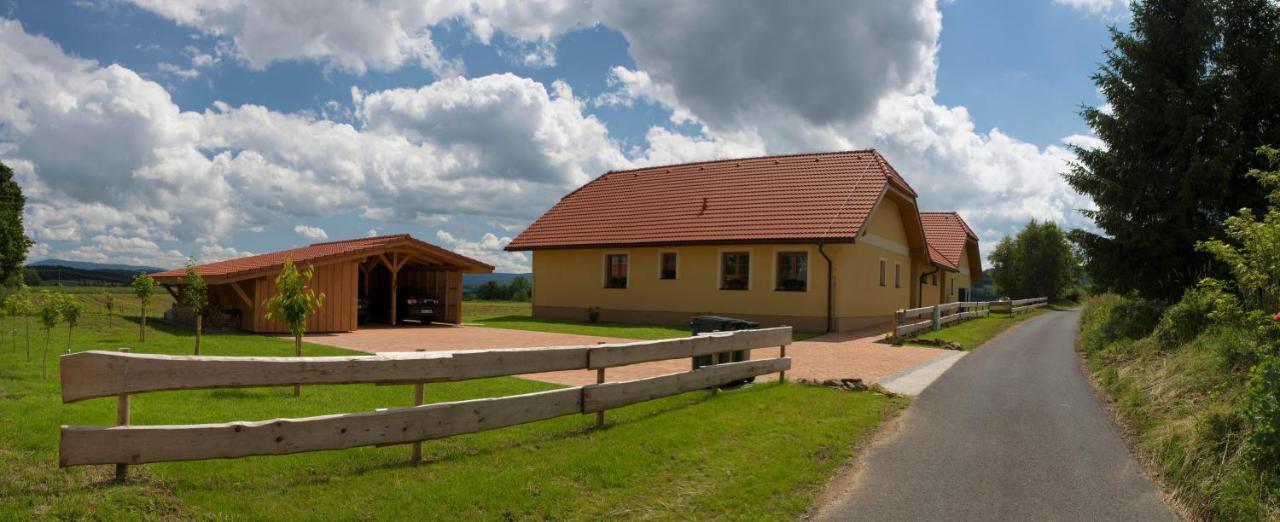 Apartmany V Posumavi Stachy Exterior photo